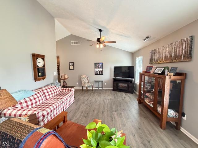 House for sale in Lizton, Indiana