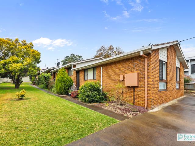 Apartment for rent in Piallamore, New South Wales
