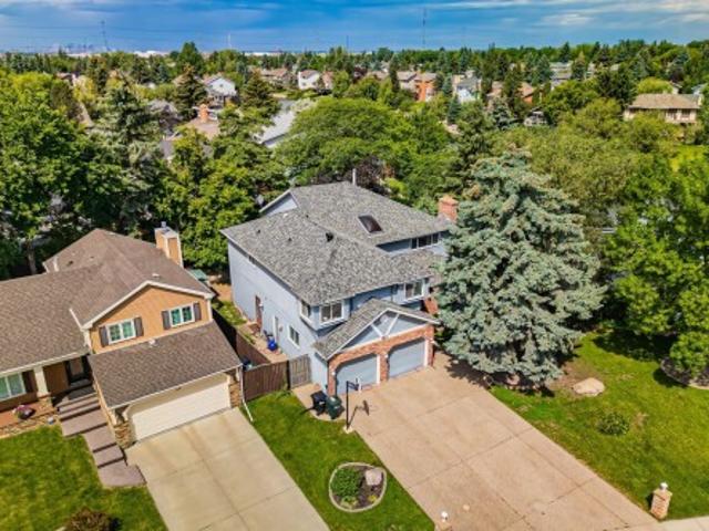 House for sale in Sherwood Park, Alberta