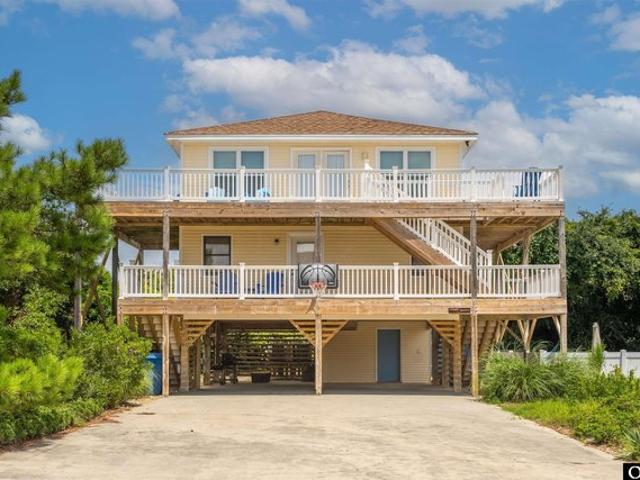 House for sale in Duck, North Carolina