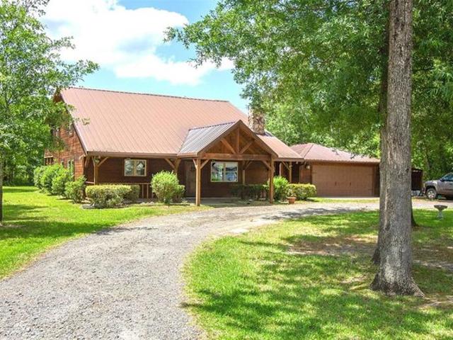 House for sale in Sour Lake, Texas
