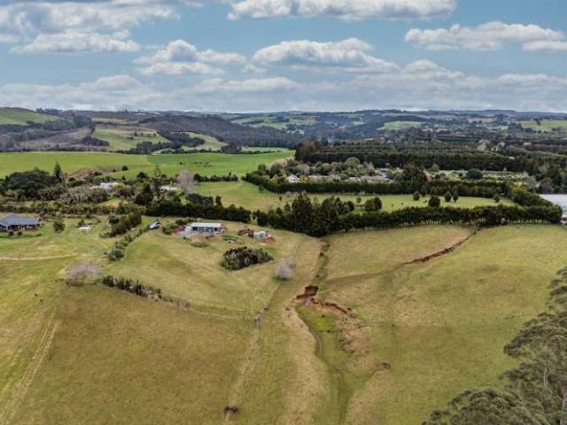 Property for sale in Karetu, Northland