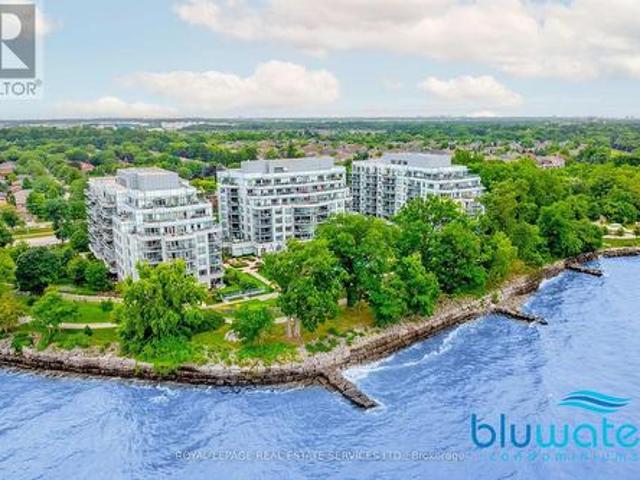 Condo for sale in Oakville, Ontario