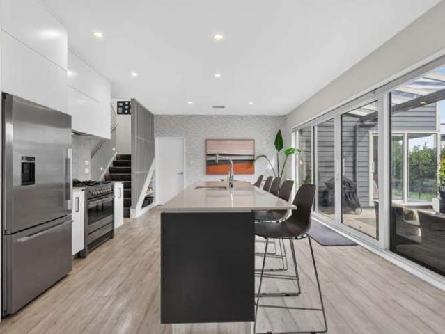 House for sale in Days Bay, Wellington