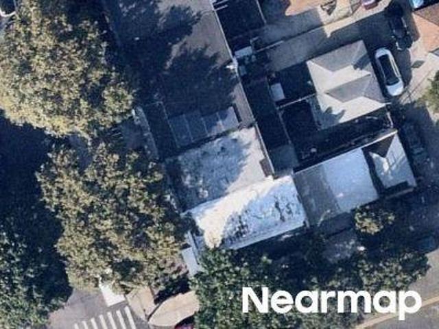 House for sale in Queens, Arverne