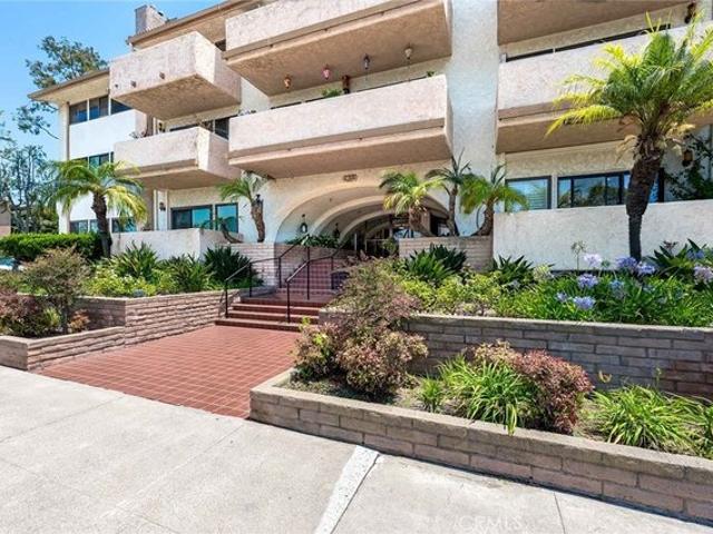 Condo for sale in Seal Beach, California