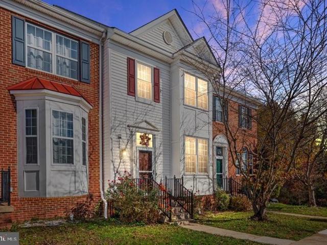 Townhouse for sale in Virginia