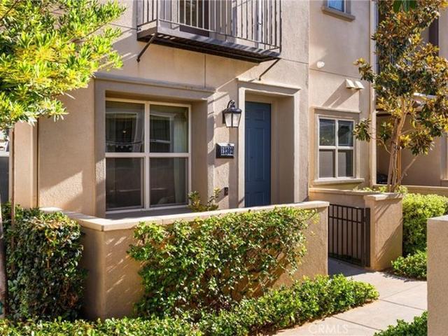 Townhouse for sale in Whittier, Los Angeles County