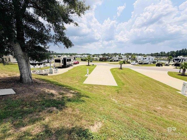 Land for sale in Elberta, Alabama