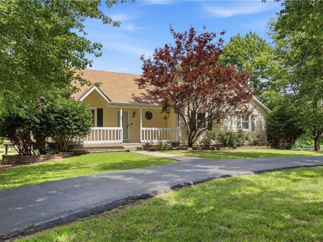 House for sale in Peculiar, Missouri