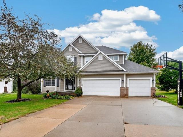 House for sale in Urbandale, Iowa