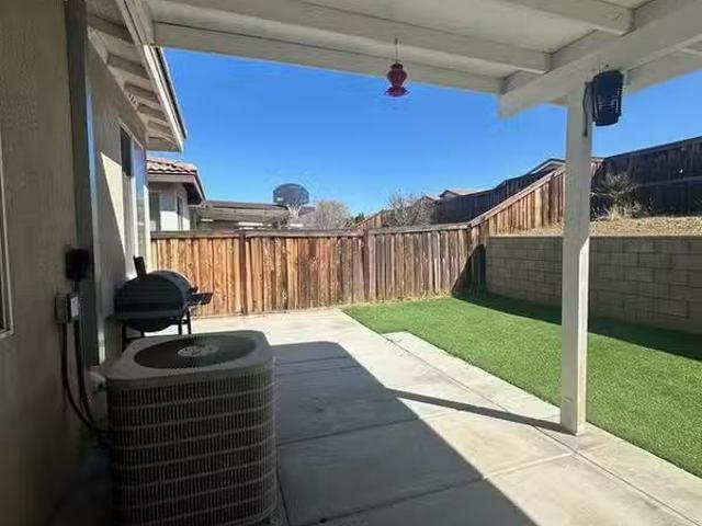 House for rent in Fontana