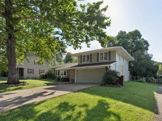 House for sale in West Des Moines, Iowa