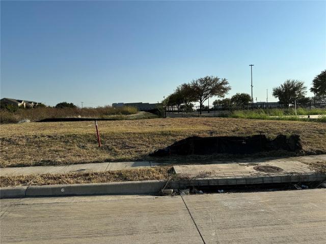 Land for sale in Arlington, Texas