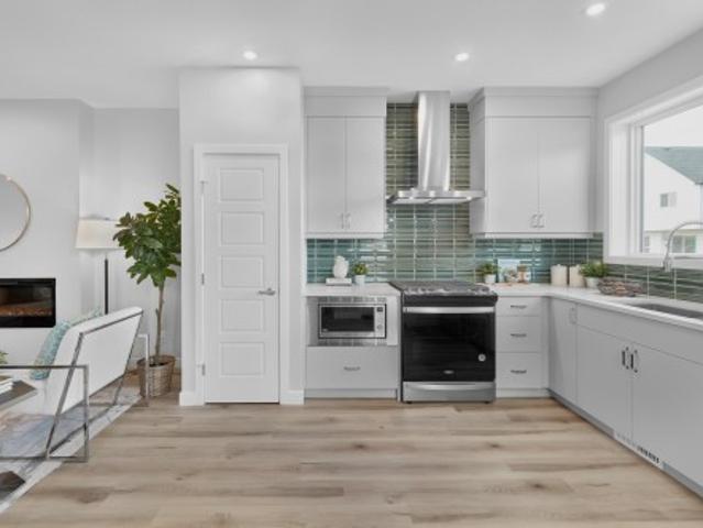 House for sale in Wedgewood, Alberta