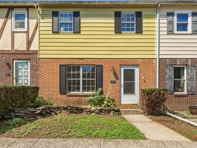 Townhouse for sale in Lehigh, Pennsylvania