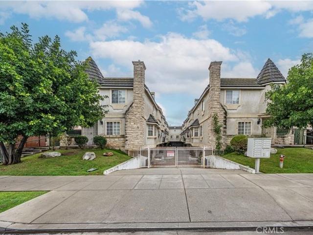 Townhouse for sale in San Gabriel, Los Angeles County