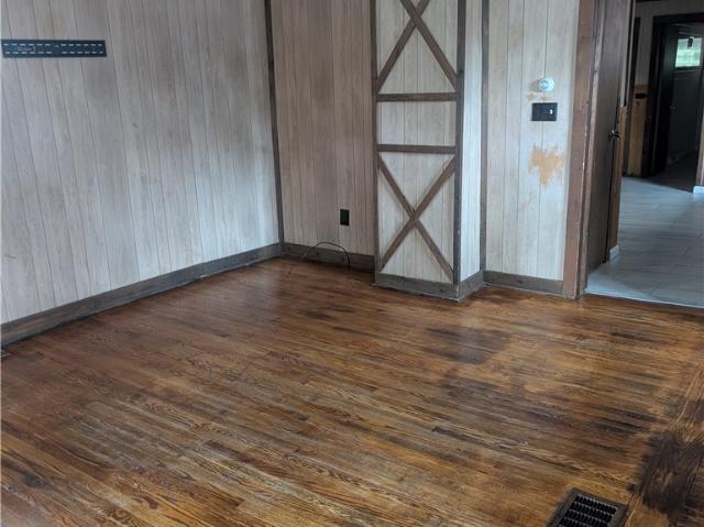 House for sale in Oneida, New York