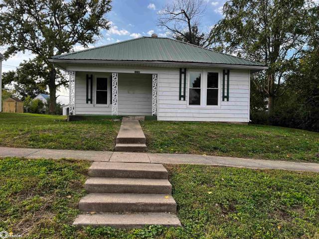 House for sale in Hamilton, Hancock County
