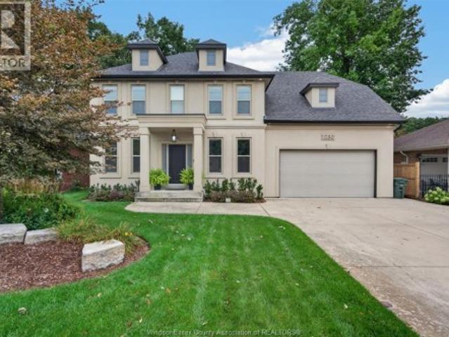 House for sale in Ontario