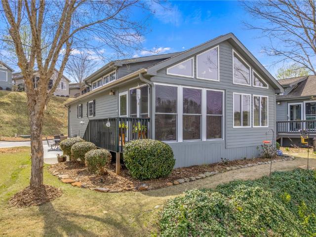 House for sale in West Union, South Carolina