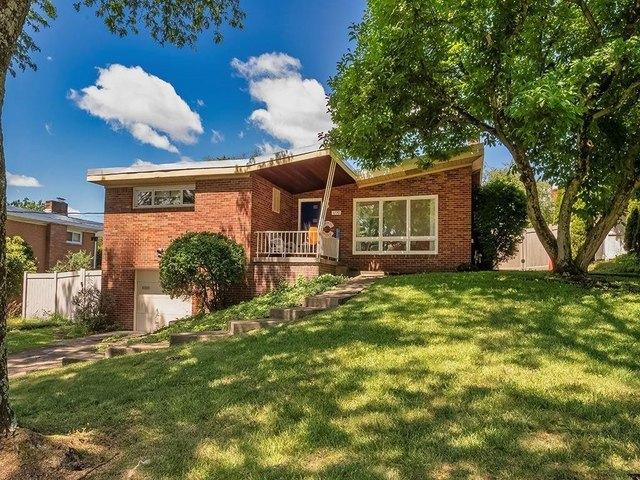 House for sale in Monroeville, Pennsylvania