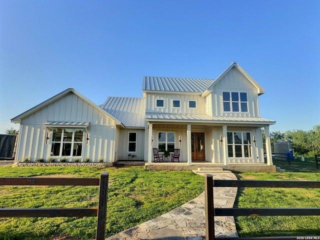 Farm for sale in Jourdanton, Texas