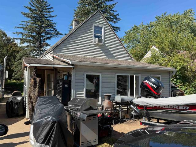 House for sale in Shawano, Shawano County