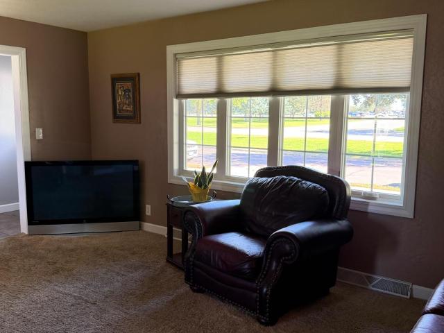 House for sale in Fairmont, Martin County