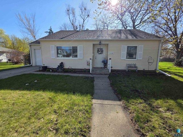 House for sale in Huron, South Dakota