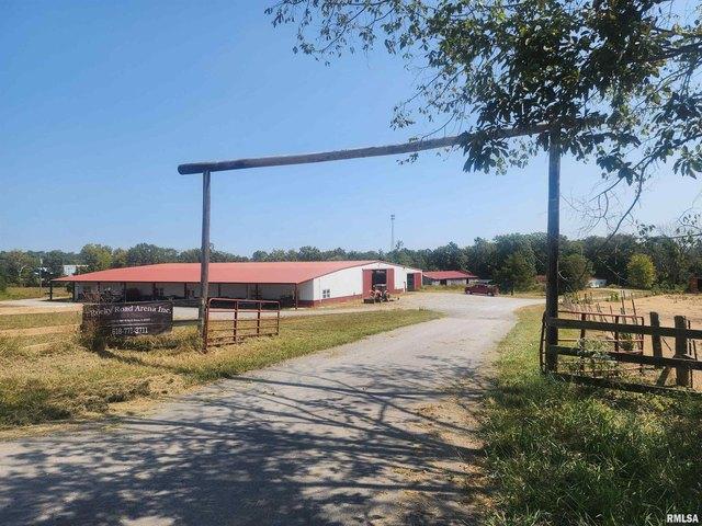 House for sale in Grantsburg, Illinois