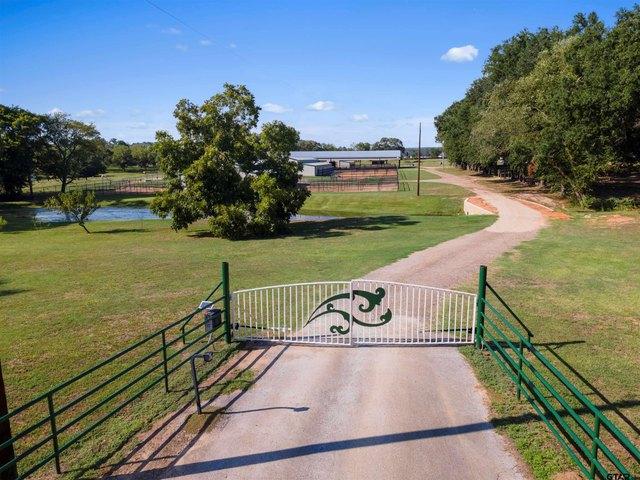 Farm for sale in Flint, Smith County