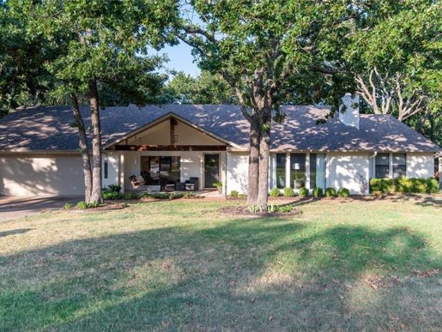House for sale in Jenks, Oklahoma
