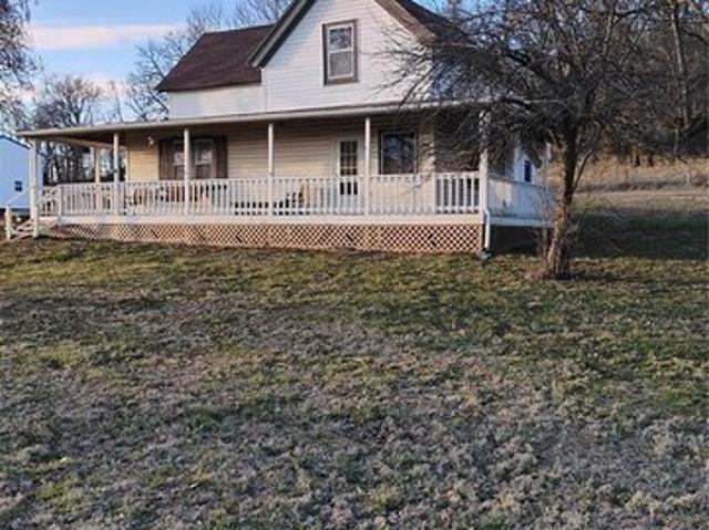 Farm for sale in Cabool, Missouri