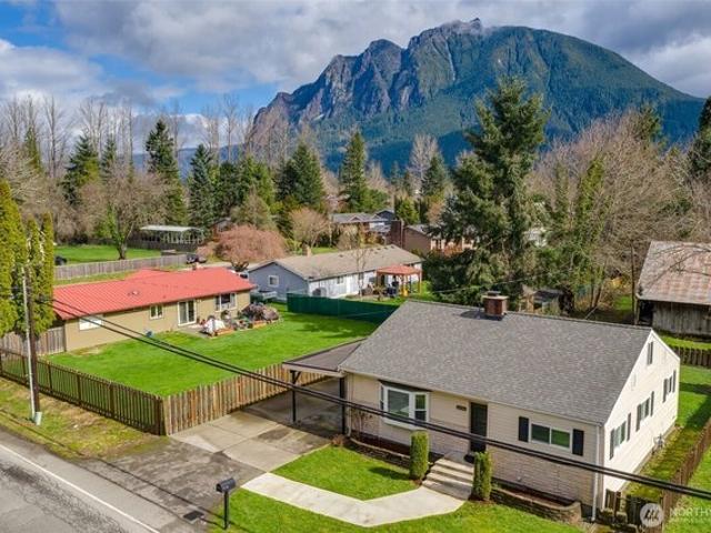 House for sale in North Bend, Washington