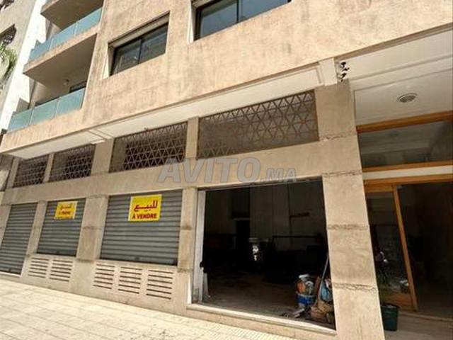 Local commercial vente à Anfa, Gharb-Chrarda-Beni Hssen