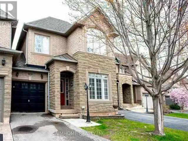 Condo for rent in Oakville, Ontario