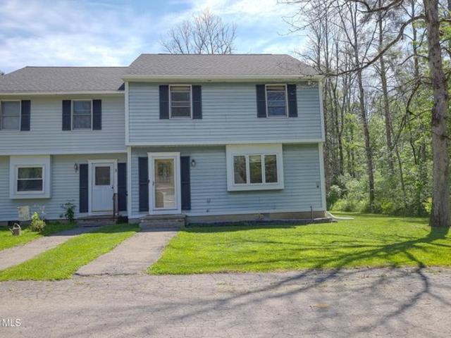 Townhouse for sale in Amsterdam, New York