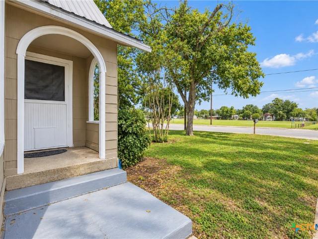 House for sale in Gonzales, Gonzales County
