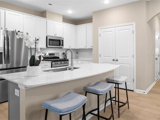 Townhouse for sale in Belmont, North Carolina