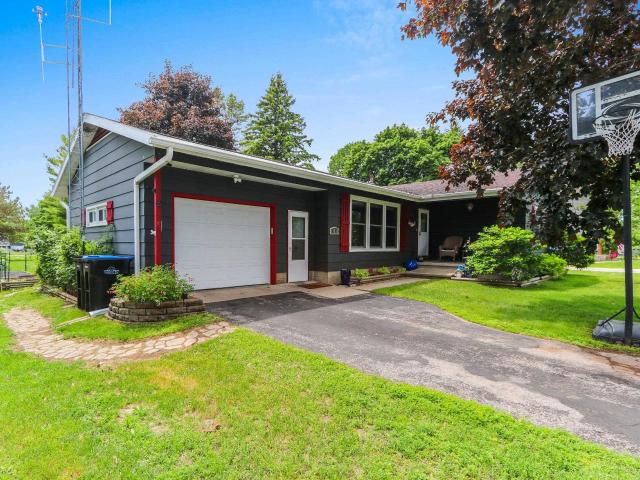House for sale in Sturgeon Bay, Wisconsin