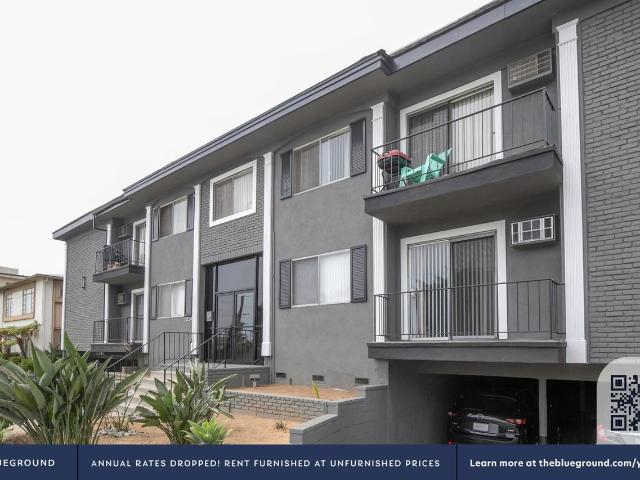 Apartment for rent in Canoga Park, California