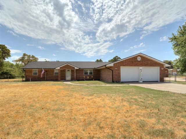 House for sale in Nicoma Park, Oklahoma