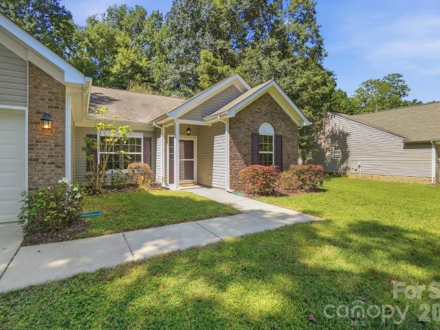 House for sale in Huntersville, Mecklenburg County