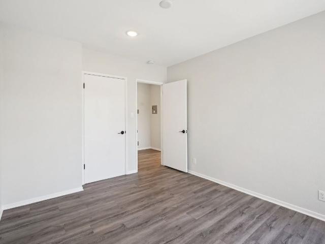Apartment for rent in Canoga Park, California