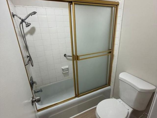 Apartment for rent in North Hollywood Neighborhood Council District, Canoga Park