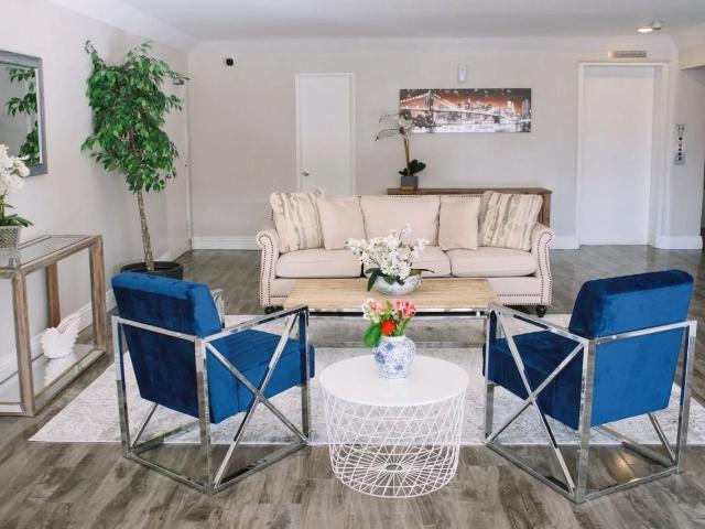 Apartment for rent in North Hollywood Neighborhood Council District, Canoga Park