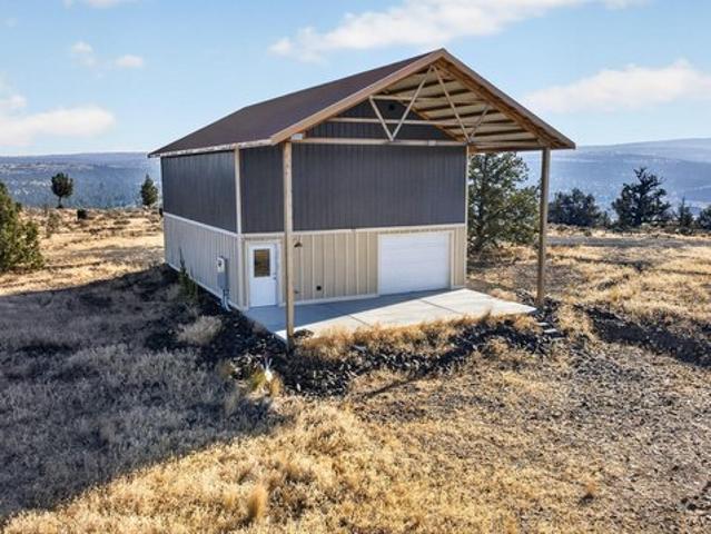 House for sale in Prineville, Crook County