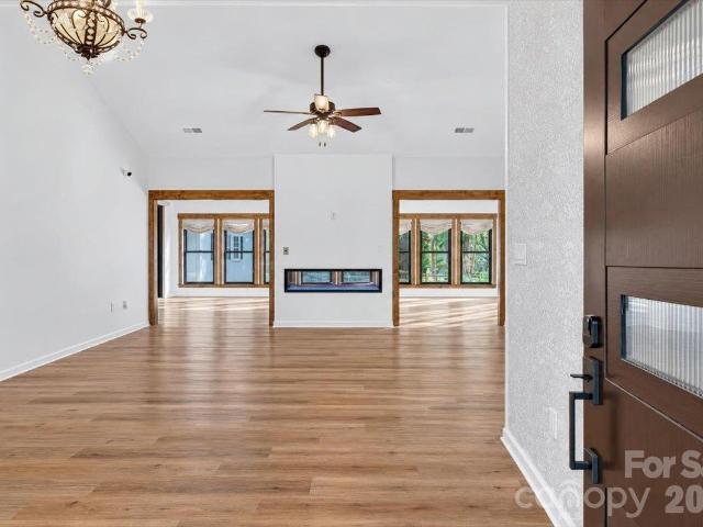 House for sale in Cedarfield, Huntersville