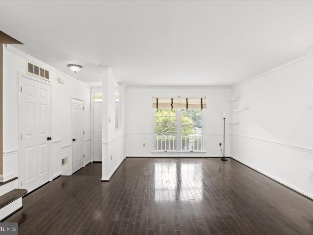 Townhouse for sale in Woodbridge